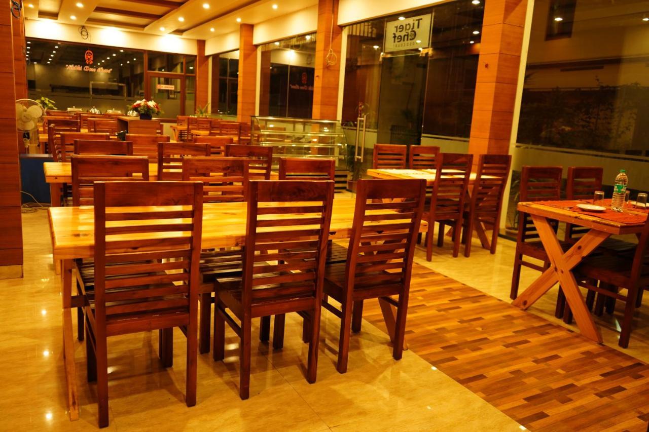The Patio Thekkady Hotel Екстериор снимка